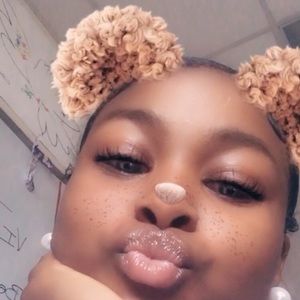 Meet your Posher, Sydney